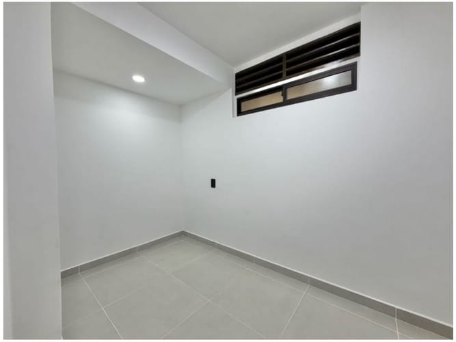 Apartamento de 3 alcobas en venta en Altos Del Poblado, Medellín, 85 m² · foto 9 de 12