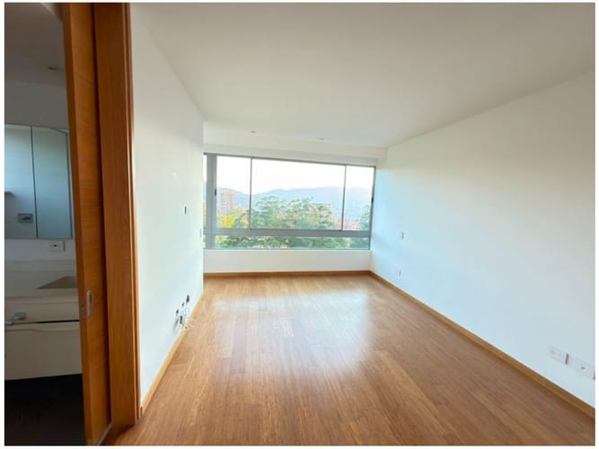 Apartamento de 3 alcobas en venta en El Poblado, Medellín, 245 m² · foto 14 de 20