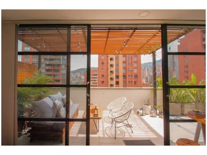 Apartaestudio en venta en El Poblado, Medellín, 114 m² · foto 16 de 24