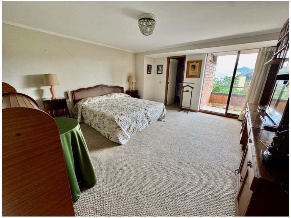 Apartamento en venta en El Poblado, Medellín · foto 15 de 24
