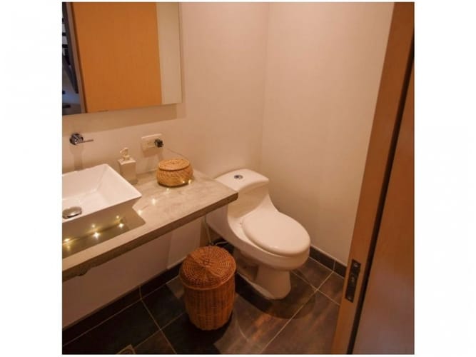 Apartaestudio en venta en El Poblado, Medellín, 114 m² · foto 23 de 24