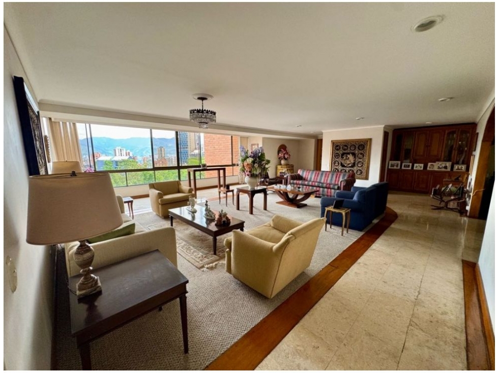 Apartamento en venta en El Poblado, Medellín · foto 19 de 24