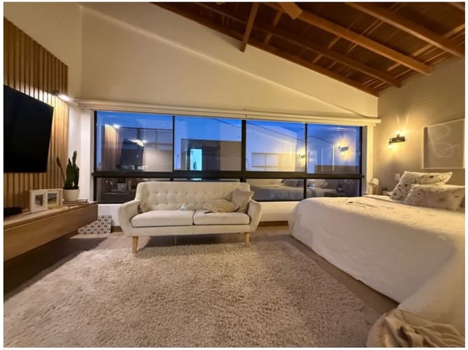 Casa de 3 alcobas en venta en Urbanización Las Cumbres, Envigado, 167 m² · foto 5 de 11