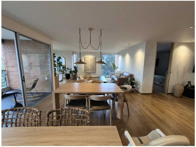 Apartamento de 3 alcobas en venta en Las Lomas, Medellín, 168 m² · foto 6 de 24