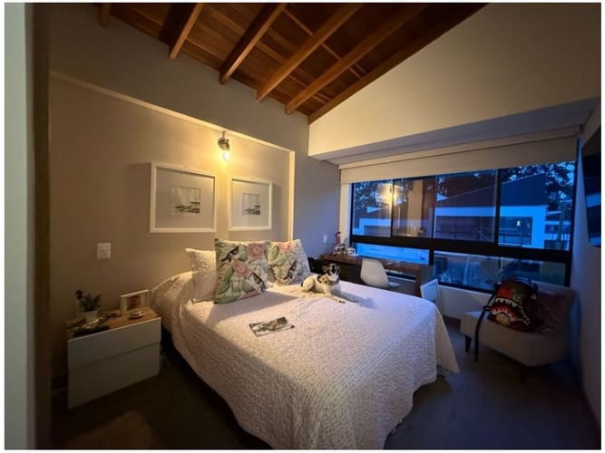 Casa de 3 alcobas en venta en Urbanización Las Cumbres, Envigado, 167 m² · foto 9 de 11