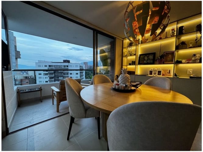 Apartamento de 3 alcobas en venta en Los Alcazares, Sabaneta, 85 m² · foto 4 de 24