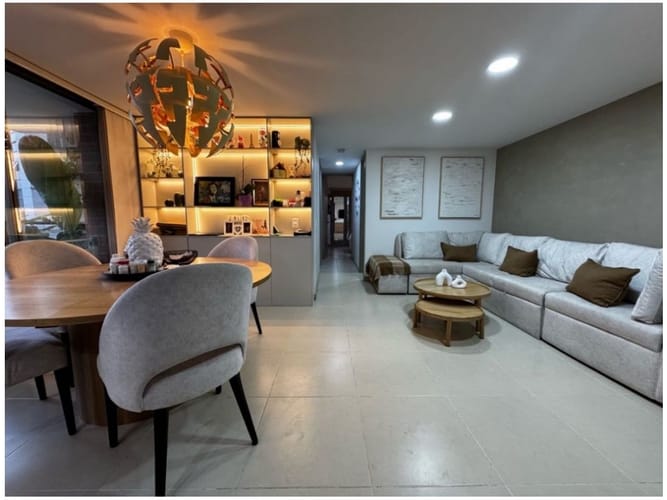 Apartamento de 3 alcobas en venta en Los Alcazares, Sabaneta, 85 m² · foto 11 de 24