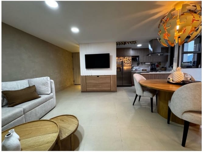Apartamento de 3 alcobas en venta en Los Alcazares, Sabaneta, 85 m² · foto 12 de 24