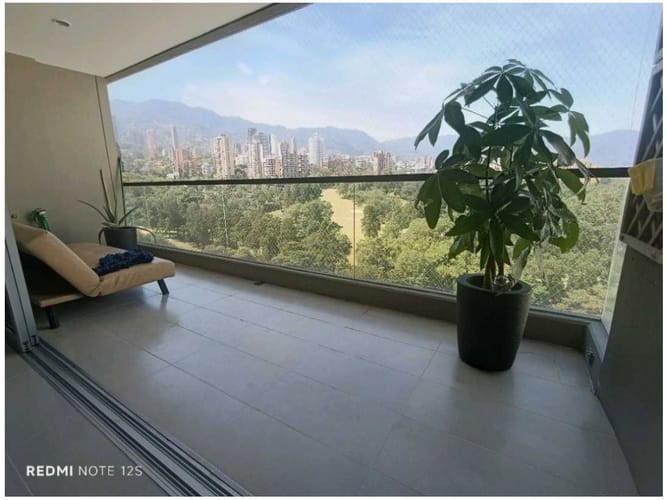 Apartamento en venta en El Campestre, Medellín · foto 3 de 24