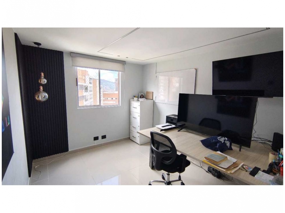 Apartamento en venta en El Poblado, Medellín · foto 11 de 24