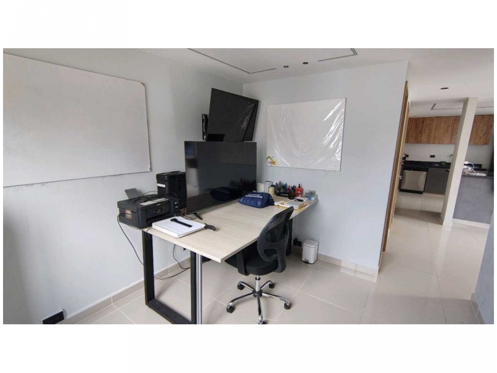 Apartamento en venta en El Poblado, Medellín · foto 12 de 24