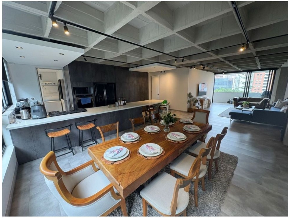 Apartamento en venta en El Poblado, Medellín · foto 9 de 16