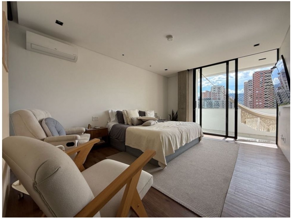 Apartamento en venta en El Poblado, Medellín · foto 11 de 16