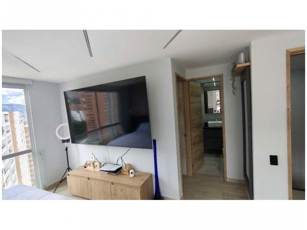 Apartamento en venta en El Poblado, Medellín · foto 19 de 24