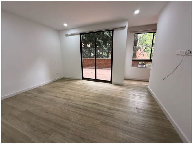 Apartamento de 2 alcobas en venta en El Poblado, Medellín, 138 m² · foto 9 de 18