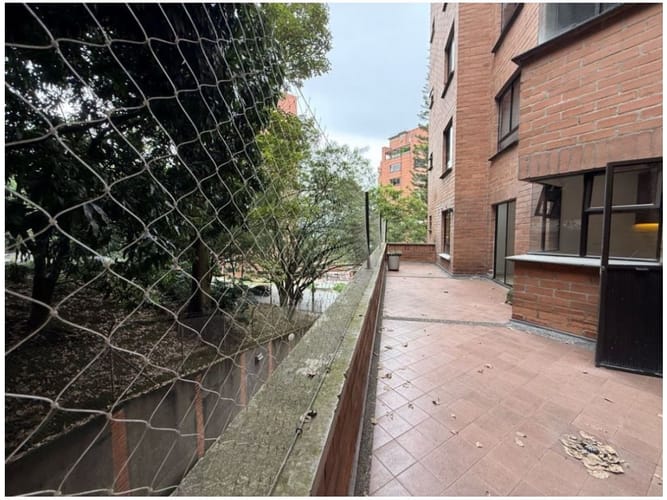 Apartamento de 2 alcobas en venta en El Poblado, Medellín, 138 m² · foto 12 de 18