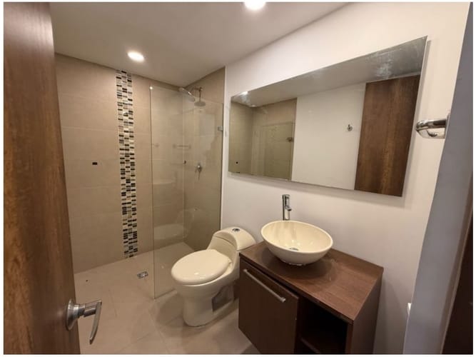 Apartamento de 2 alcobas en venta en El Poblado, Medellín, 138 m² · foto 18 de 18