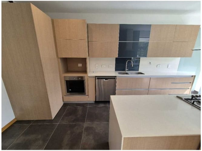 Apartamento de 3 alcobas en venta en Los Balsos, Medellín, 245 m² · foto 13 de 24