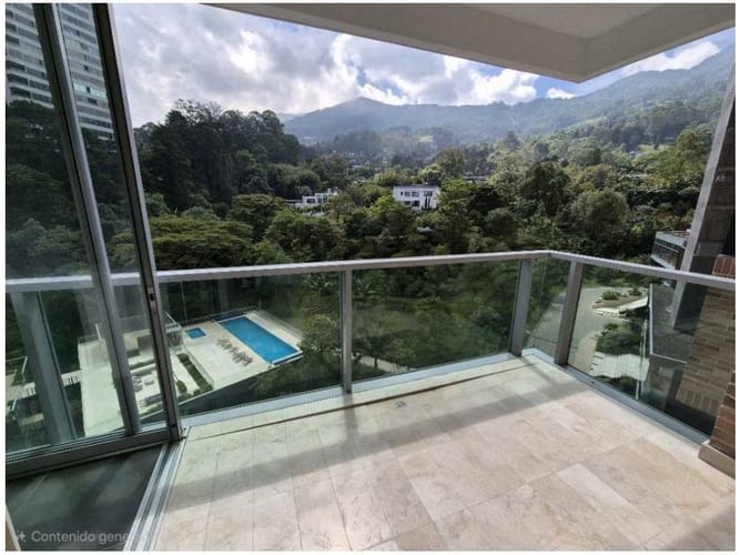 Apartamento de 3 alcobas en venta en Los Balsos, Medellín, 245 m² · foto 15 de 24