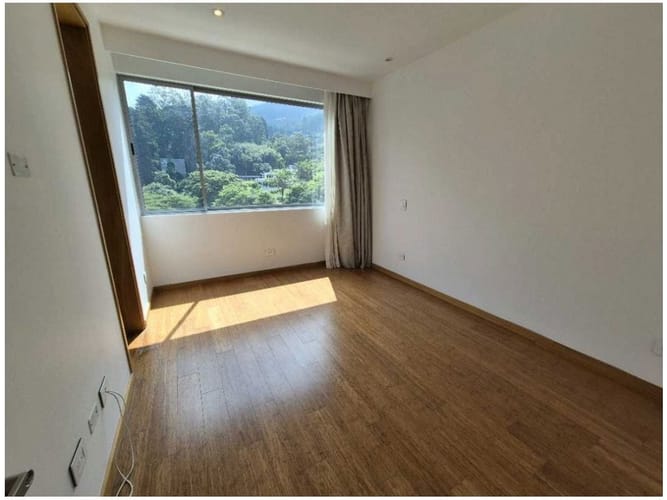Apartamento de 3 alcobas en venta en Los Balsos, Medellín, 245 m² · foto 23 de 24