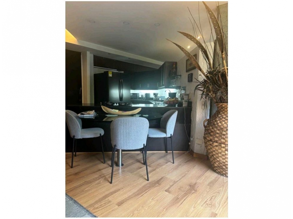 Apartamento en venta en El Poblado, Medellín · foto 5 de 13