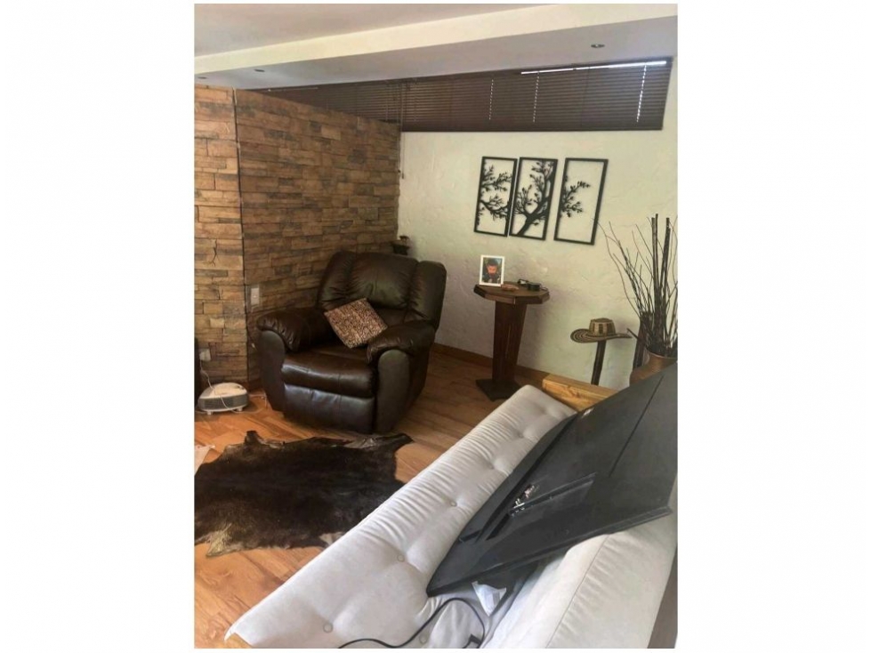 Apartamento en venta en El Poblado, Medellín · foto 6 de 13