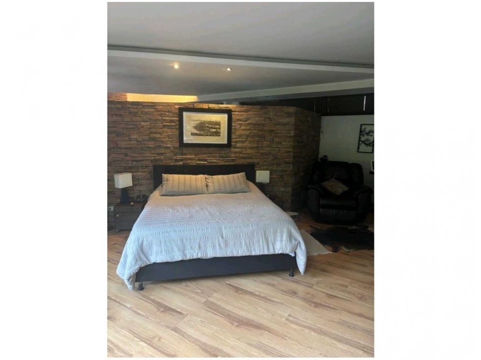 Apartamento en venta en El Poblado, Medellín · foto 8 de 13
