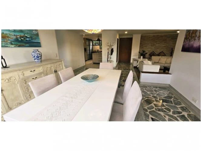 Apartamento de 3 alcobas en venta en Las Lomas, Medellín, 157 m² · foto 8 de 22