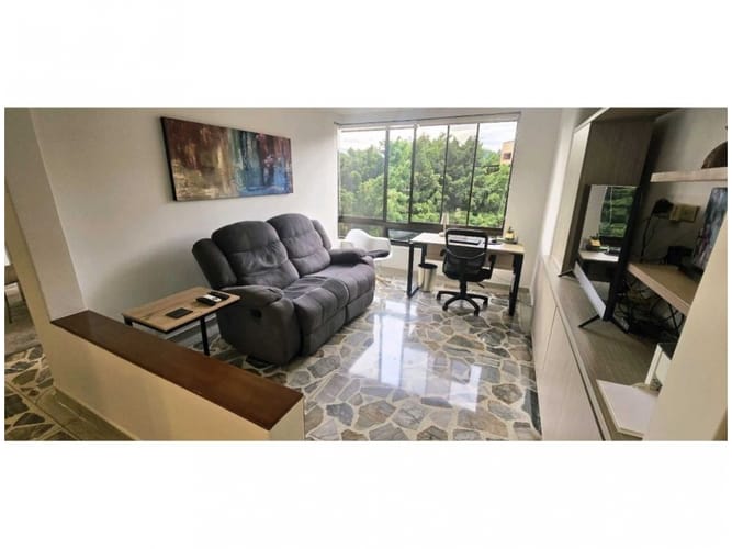 Apartamento de 3 alcobas en venta en Las Lomas, Medellín, 157 m² · foto 13 de 22
