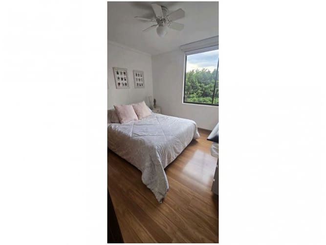 Apartamento de 3 alcobas en venta en Las Lomas, Medellín, 157 m² · foto 16 de 22