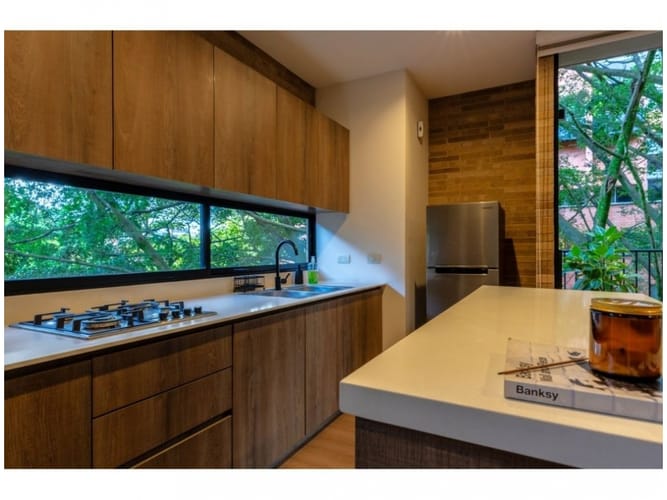 Apartaestudio en venta en El Poblado, Medellín, 108 m² · foto 16 de 24
