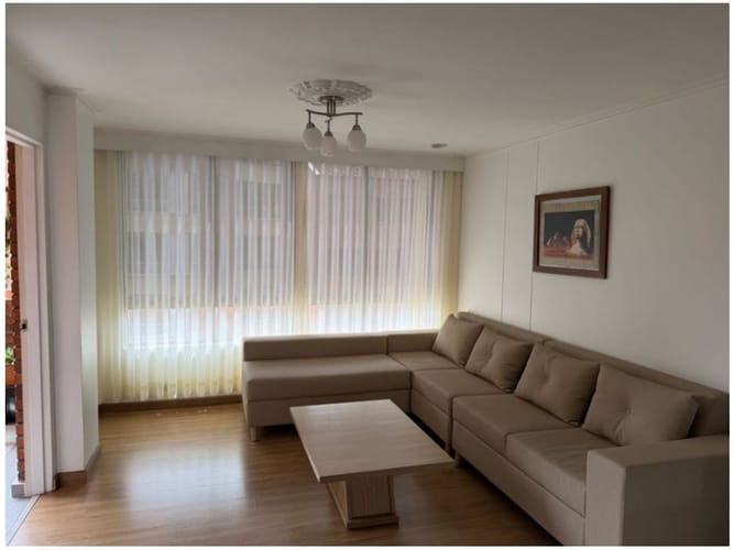 Apartamento de 5 alcobas en venta en Laureles, Medellín, 130 m² · foto 2 de 22