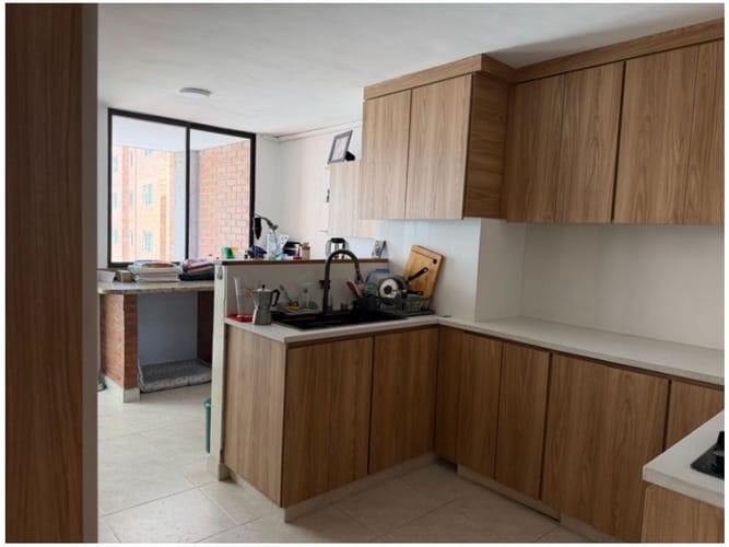Apartamento de 5 alcobas en venta en Laureles, Medellín, 130 m² · foto 6 de 22