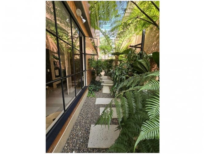 Casa de 3 alcobas en venta en El Poblado, Envigado, 210 m² · foto 8 de 22