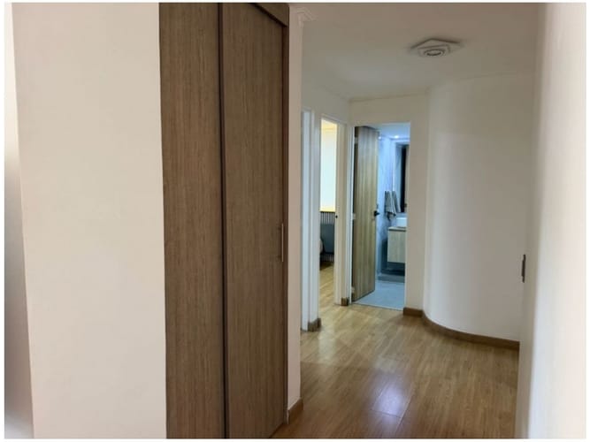 Apartamento de 5 alcobas en venta en Laureles, Medellín, 130 m² · foto 11 de 22