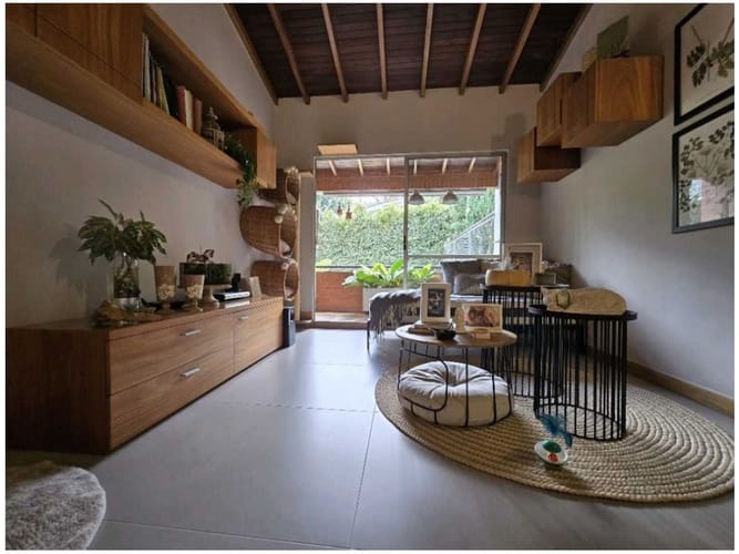 Casa de 3 alcobas en venta en El Poblado, Envigado, 210 m² · foto 13 de 22