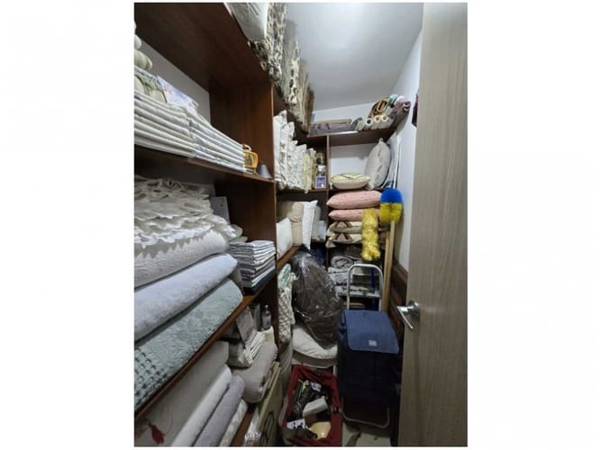 Casa de 3 alcobas en venta en El Poblado, Envigado, 210 m² · foto 16 de 22