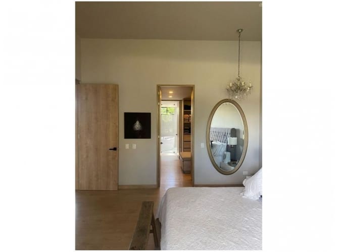 Casa de 3 alcobas en venta en Llano Grande, Rionegro, 215 m² · foto 13 de 22