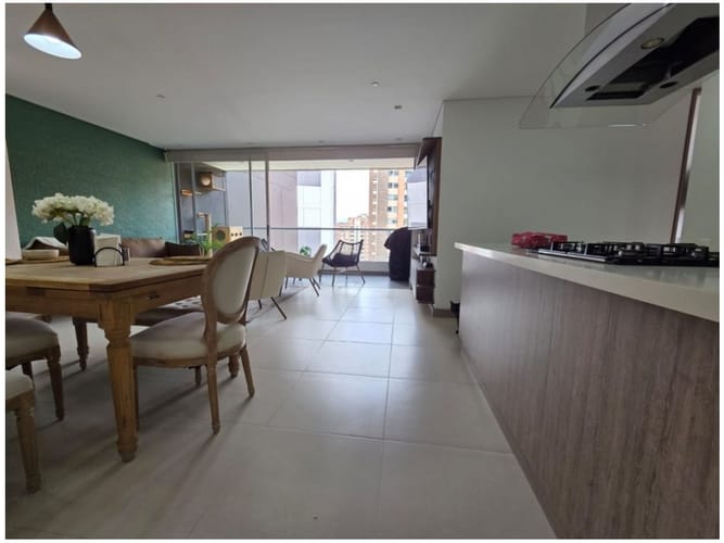 Apartamento en venta en La Abadia, Envigado · foto 3 de 13