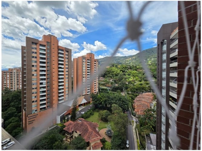 Apartamento en venta en La Abadia, Envigado · foto 6 de 13