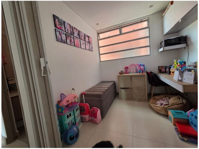 Apartamento en venta en La Abadia, Envigado · foto 8 de 13