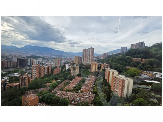 Apartamento de 1 alcoba en venta en Castropol, Medellín, 245 m² · foto 13 de 24
