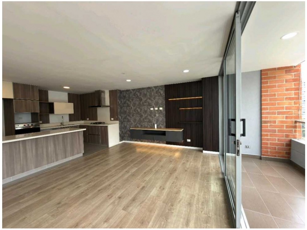 Apartamento en venta en Las Brujas, Envigado · foto 2 de 17