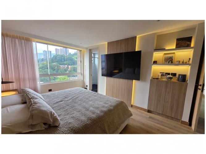 Apartamento de 1 alcoba en venta en Castropol, Medellín, 245 m² · foto 17 de 24