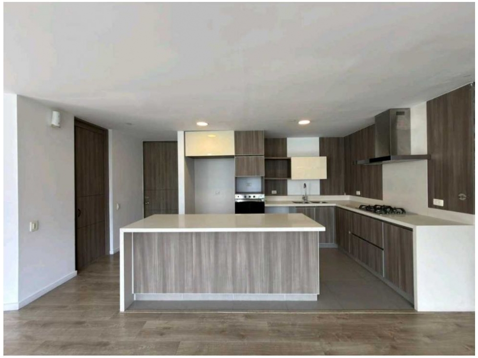 Apartamento en venta en Las Brujas, Envigado · foto 7 de 17