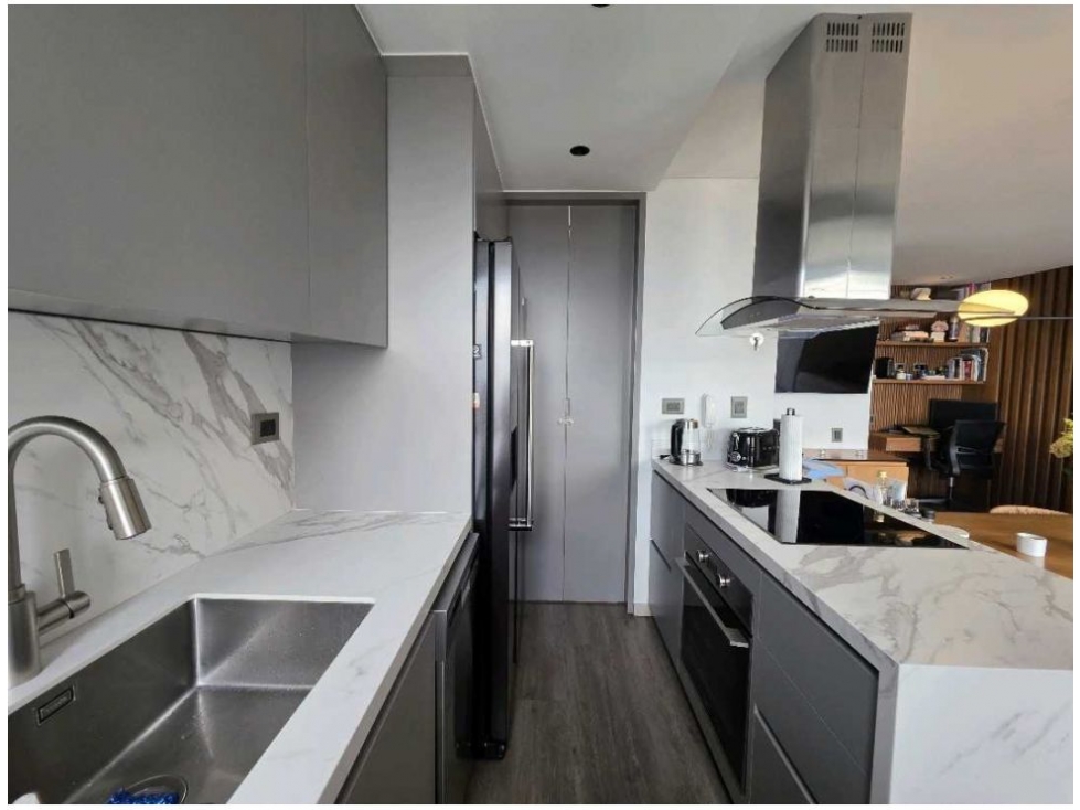 Apartamento en venta en Loma Del Esmeraldal, Envigado · foto 6 de 19