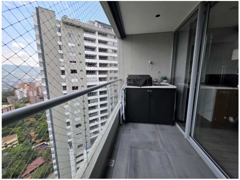 Apartamento en venta en Loma Del Esmeraldal, Envigado · foto 10 de 19