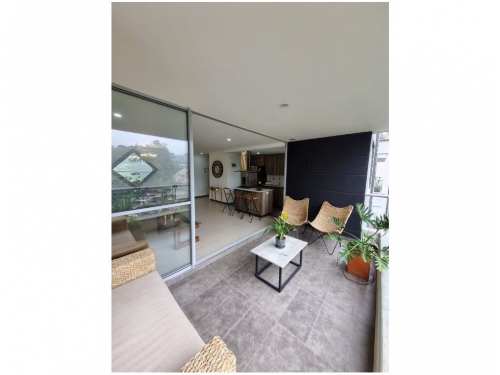 Apartamento en venta en Cumbres, Envigado · foto 2 de 9