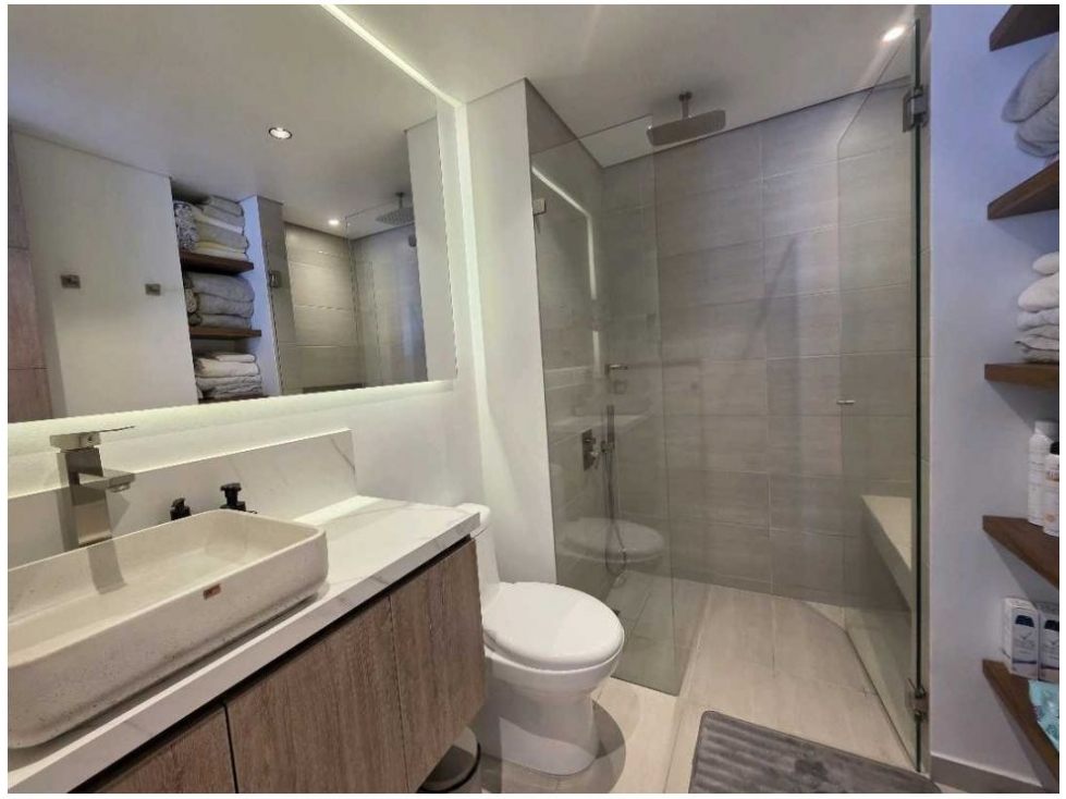 Apartamento en venta en Loma Del Esmeraldal, Envigado · foto 13 de 19