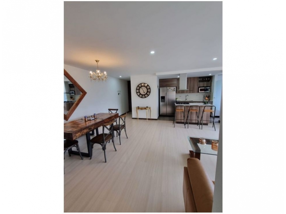 Apartamento en venta en Cumbres, Envigado · foto 5 de 9
